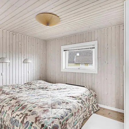 House On Near The Sea Ferienhaus